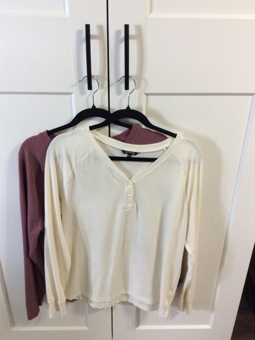 2 v neck shirts